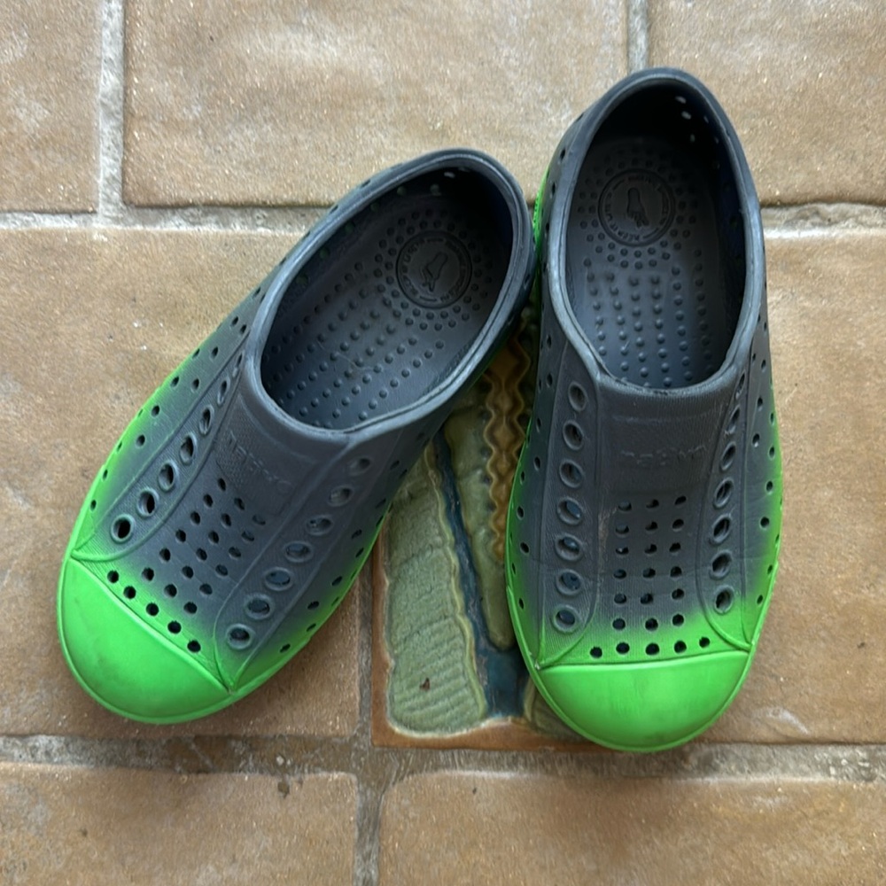 Boys C9 Native Shoes - Barely Worn